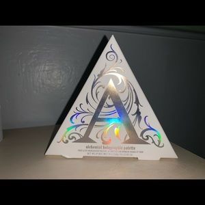 Kat Von D alchemist Holographic Palette